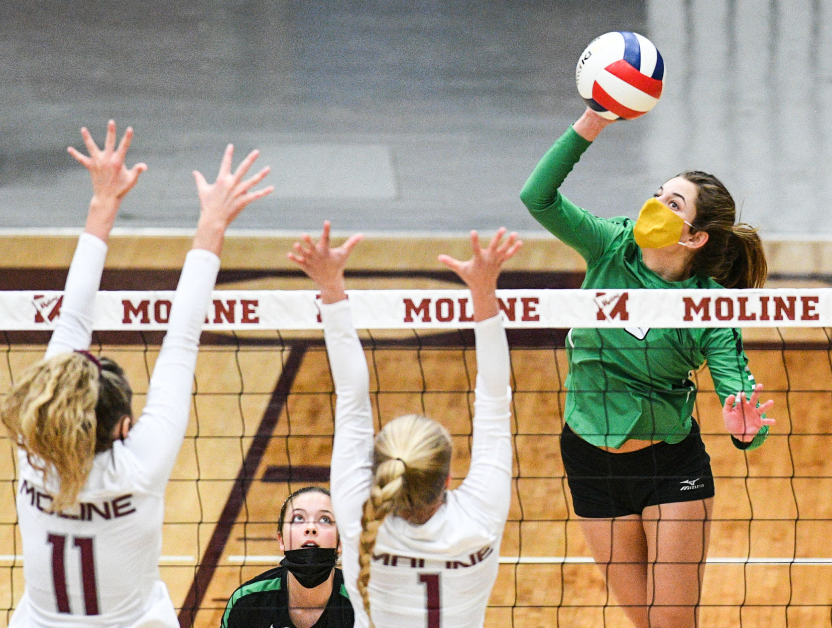 030221-qc-spt-gen-moline-girls-001